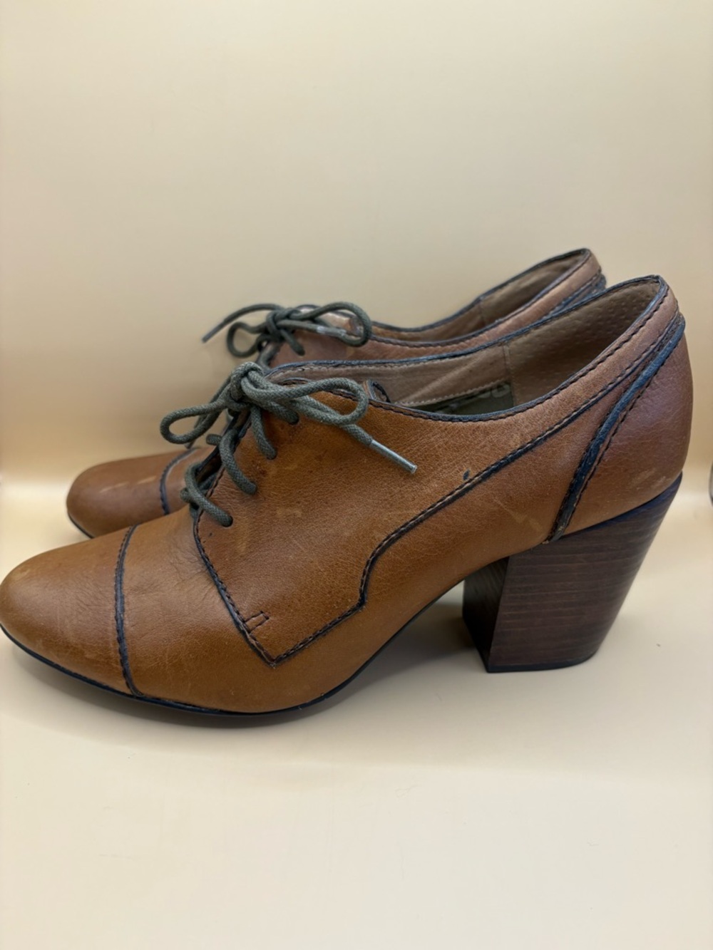 Fossil Brown Leather Lace Up 3 Inch Heel Oxford Booties Women’s Size 9
